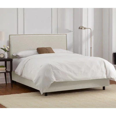 Bella Nail Button Border Bed Talc Linen With Brass - Skyline Furniture 1 Bella Nail Button Border Bed Talc Linen With Brass - Skyline Furniture