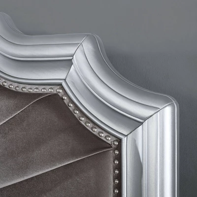 3pc Queen Bentlee Bedroom Set With 2 Nightstands Silver/Warm Gray - HOMES: Inside + Out 10 3pc Queen Bentlee Bedroom Set With 2 Nightstands Silver/Warm Gray - HOMES: Inside + Out - Image 10